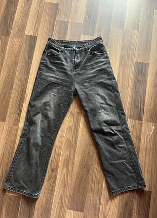 Baggy jeans