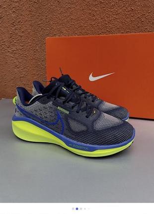 Оригінальні чоловічі кросівки nike vomero 17 41-42 розмір 26.5 см стан майже нові