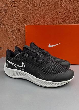 Оригінальні чоловічі кросівки nike air zoom pegasus 38 shield 46-47 розмір 30.5 см в ідеальному стані чорного кольору