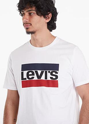 Футболка levi’s розмір xs