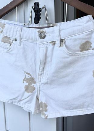 Білі шорти zara 134