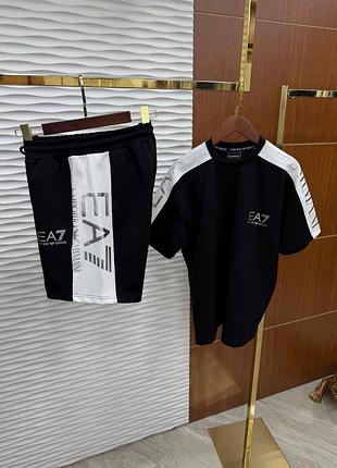 Чоловічий костюм armani