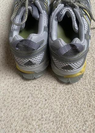 Кросівки adidas, 3