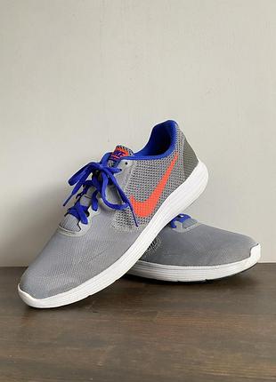 Чоловічі кросівки nike revolution 3