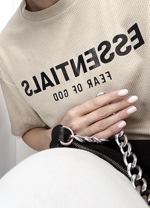 Футболка essentials