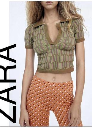 Zara жакардова вкорочена футболка поло топ