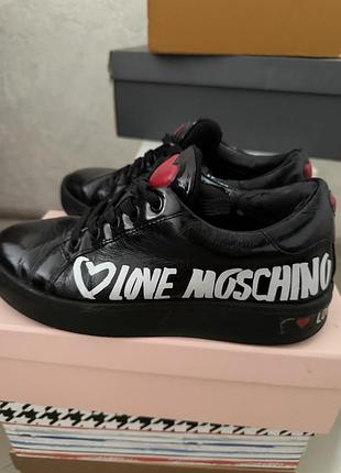 Кросівки moschino