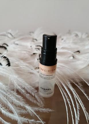 На изображении - сыворотка chanel precision eclat originel revealing serum в мини-формате (пробник или тестер объемом 5 мл) остатков 2-2.5