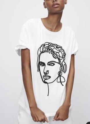 Zara женская белая футболка !новые коллекции
