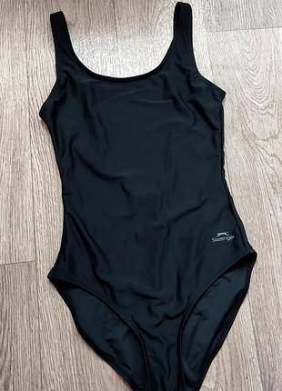 Купальник сдельный slazenger s