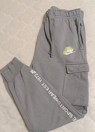 Штани карго nike sportswear р s