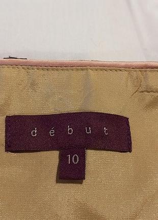 Debut,10/46 3