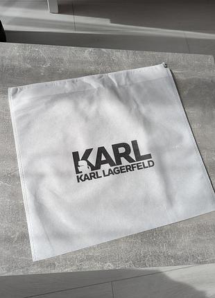 Пильовик karl lagerfeld маленький