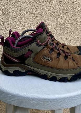 Keen woterproof жіночі шкіряні трекінгові кросівки коричневі оригінал 38 розмір