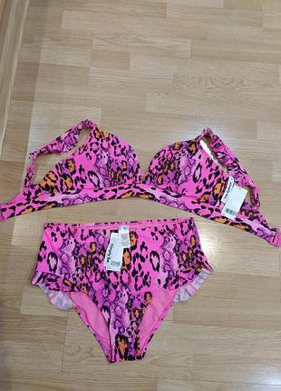 Стильный купальный женский, 
оригинал, яркий принт,
simply be, size xl