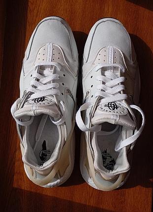 Кросівки nike air huarache white dr5726-001 оригінал р.42.5 стан ідеальний