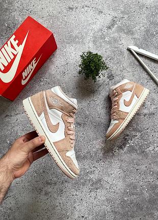 Кросівки nike air jordan 1 mid