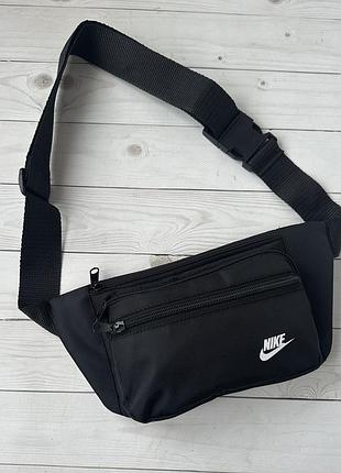 Поясна містка спортивна сумка, бананка чорного кольору nike