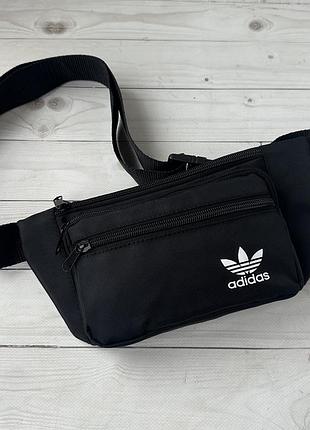 Поясна містка спортивна сумка, бананка чорного кольору adidas