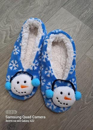 Комнатные тапочки женские