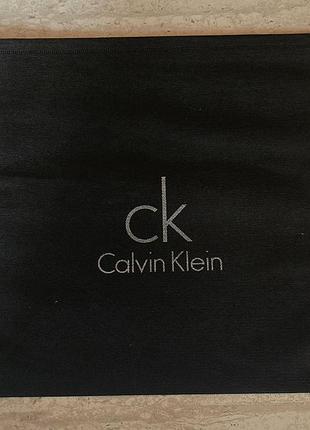 Пыльник calvin klein маленький есть