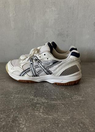 Кросівки asics