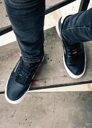 Nke ar frce 1 type black white