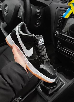 Чоловічі кросівки nike sb dunk low pro чорні