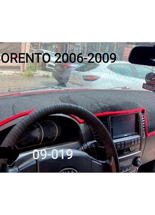 Накидка на панель приладів kia sorento (1 пок., bl, ) 2002-2006