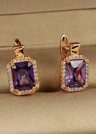 Сережки xuping jewelry авангард з фіолетовим каменем 1,4 см золотисті love-shopping