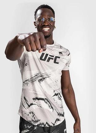 Футболка чоловіча venum ufc authentic fight week 2.0 dry tech нова