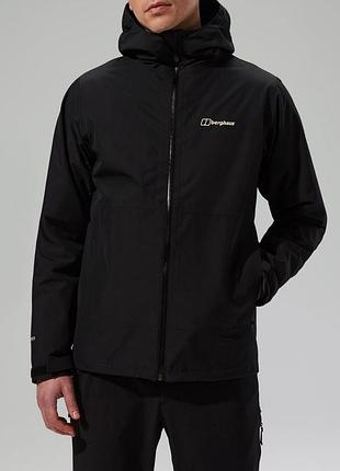 Демісезонна куртка від бренду berghaus