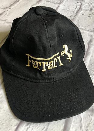 Бейсболка ferrari