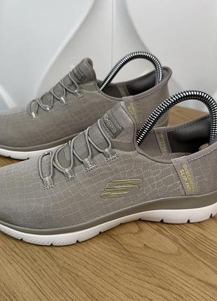 Оригінальні кросівки skechers