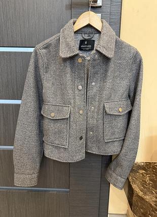 Укорочене піджак-пальто, stradivarius, розмір м, краще на s