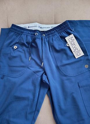 Продам медицинский костюм marvella, в новом состоянии с белками, размер xs. продаю, потому что мне не попался
