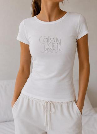 Футболка белая calvin klein