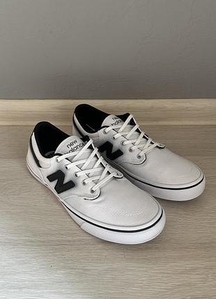 Мужские кроссовки new balance размер 42