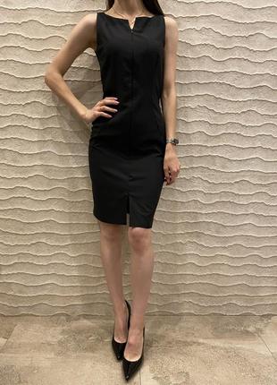 Маленьке чорне плаття zara