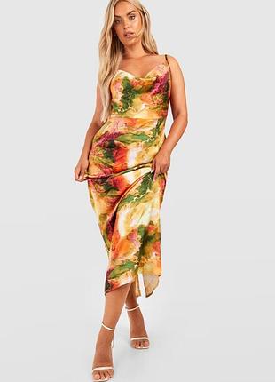 Неймовірна нова сатинова сукня / boohoo plus marble printed satin maxi dress - multi