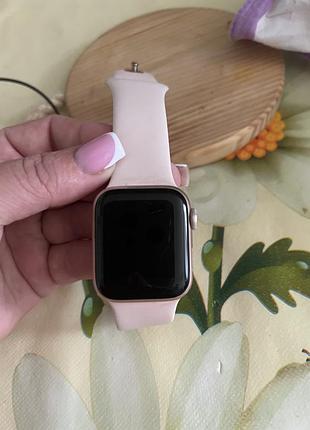 Apple watch 4 2