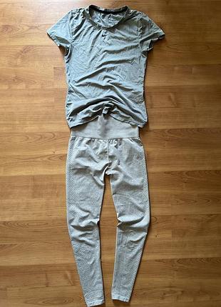 Оригінальний костюм nike/h&m “xs”