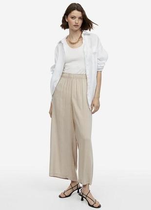 Літні легкі віскозні брюки палаццо під резинку h&m — розмір s -xs