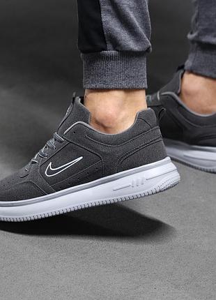 Кроссовки nike