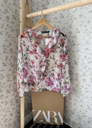 Zara жіноча яскрава шовкова блуза в квітковий принт р. s оригінал зара нові колекції