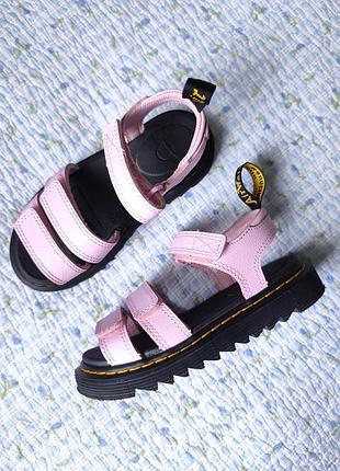 Крутые босоножки dr. martens 29р
