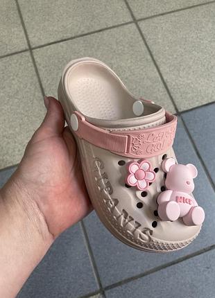 Крокси для дівчинки