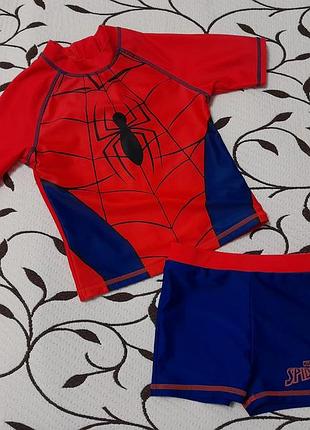 Костюм солнцезащитный для плавания на мальчика 4-5 лет, фирмы marvel