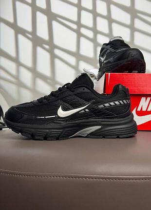 Женские кроссовки nike initiator black white