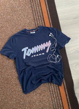 Футболка tommy jeans